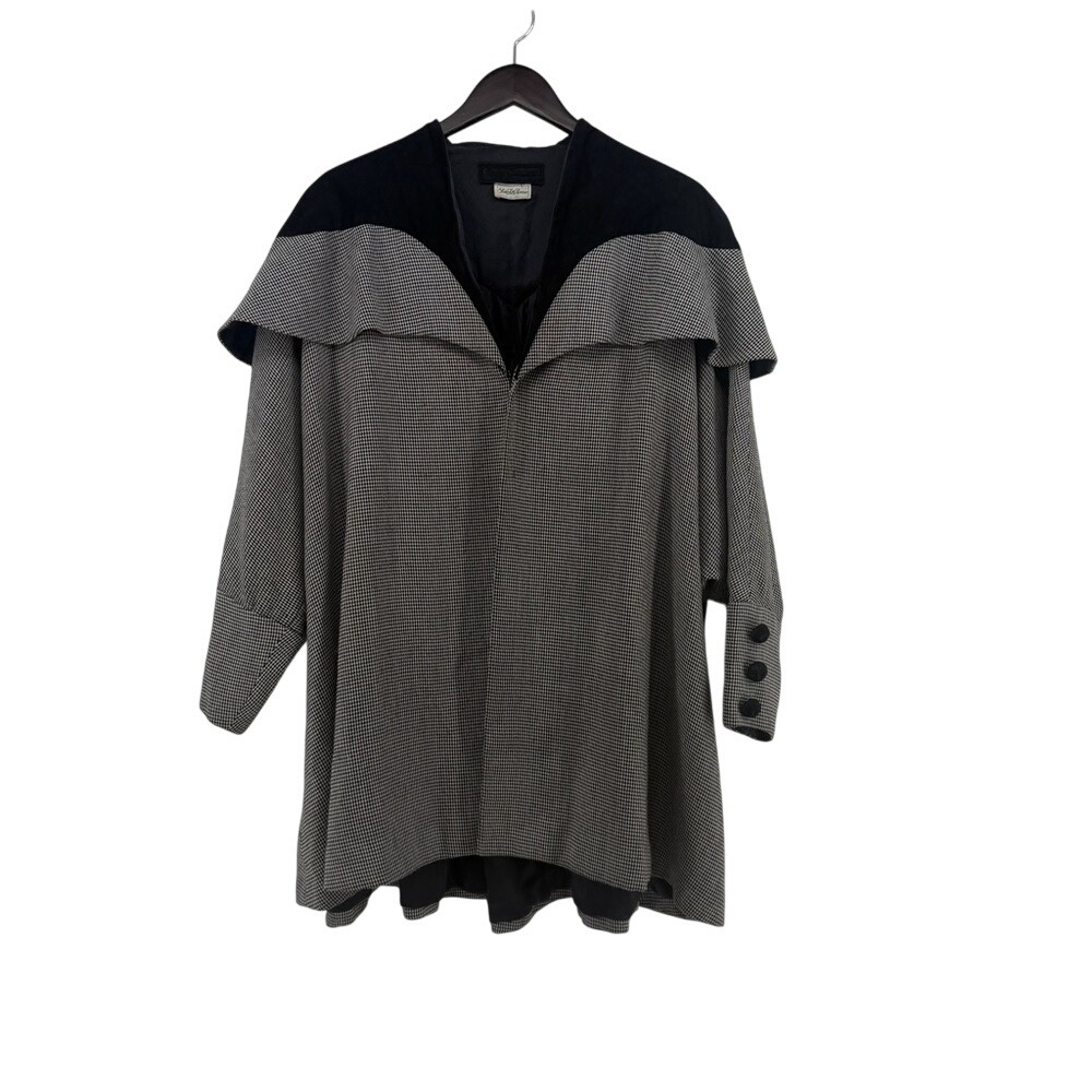 Peggy‎ Jennings Saks Fifth Avenue Vintage Houndstooth Cape Jacket Black White